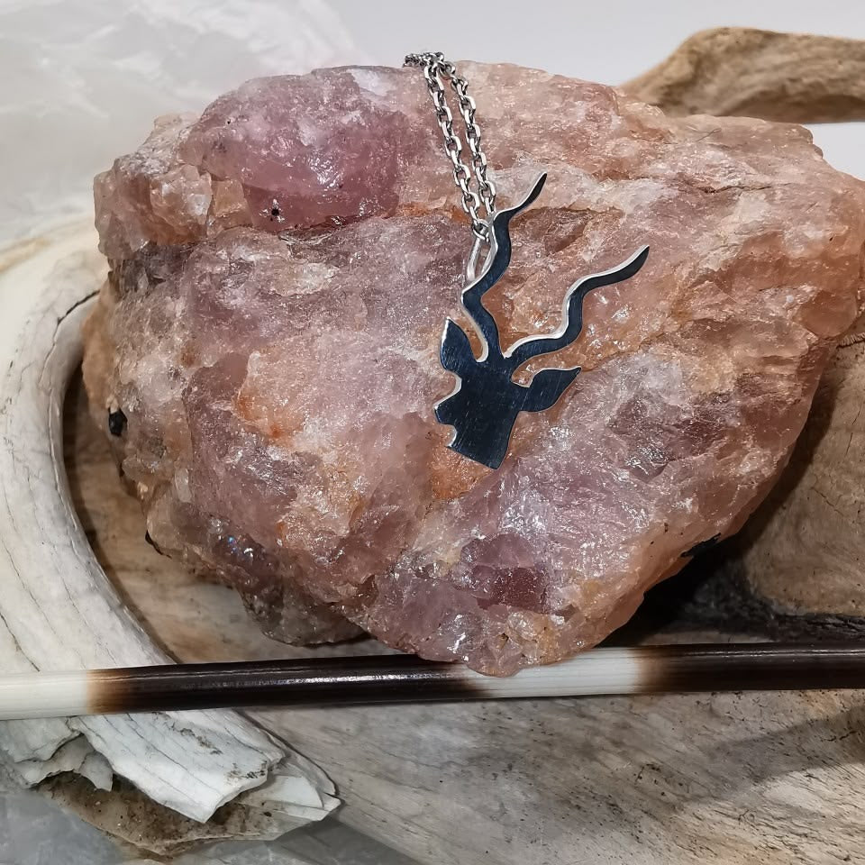 Kettenanhänger - handgefertigt - Antilope