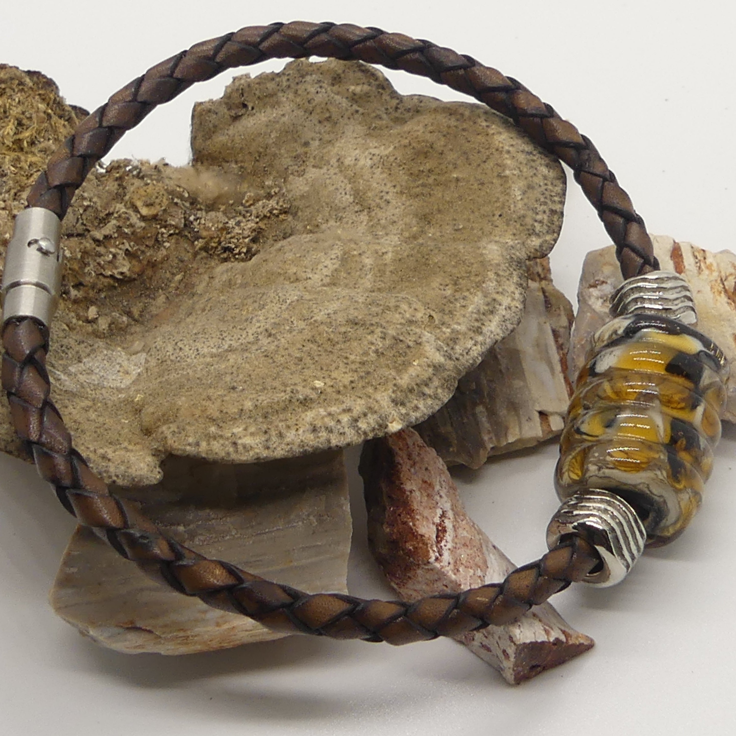 Herrenarmband mit Tigerperle